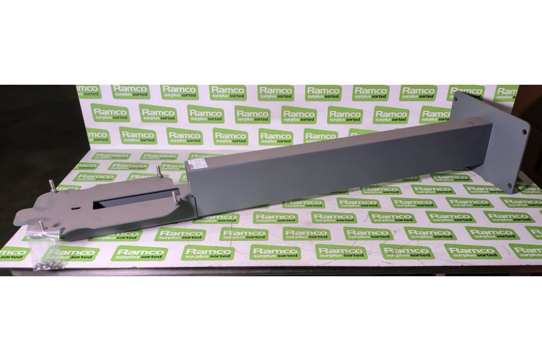 Alfen 803873036-ICU Eve Single charging station column - base: L 300 x W 200mm - Image 1 of 4