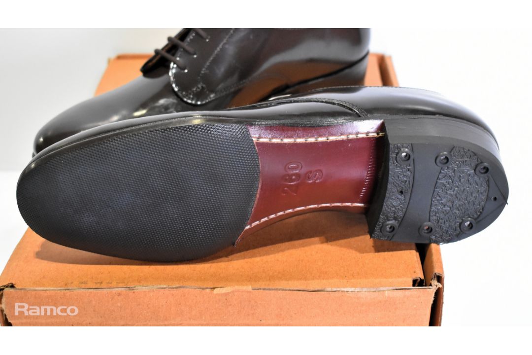 20x pairs of leather service working shoes - full details in the description - Image 7 of 12