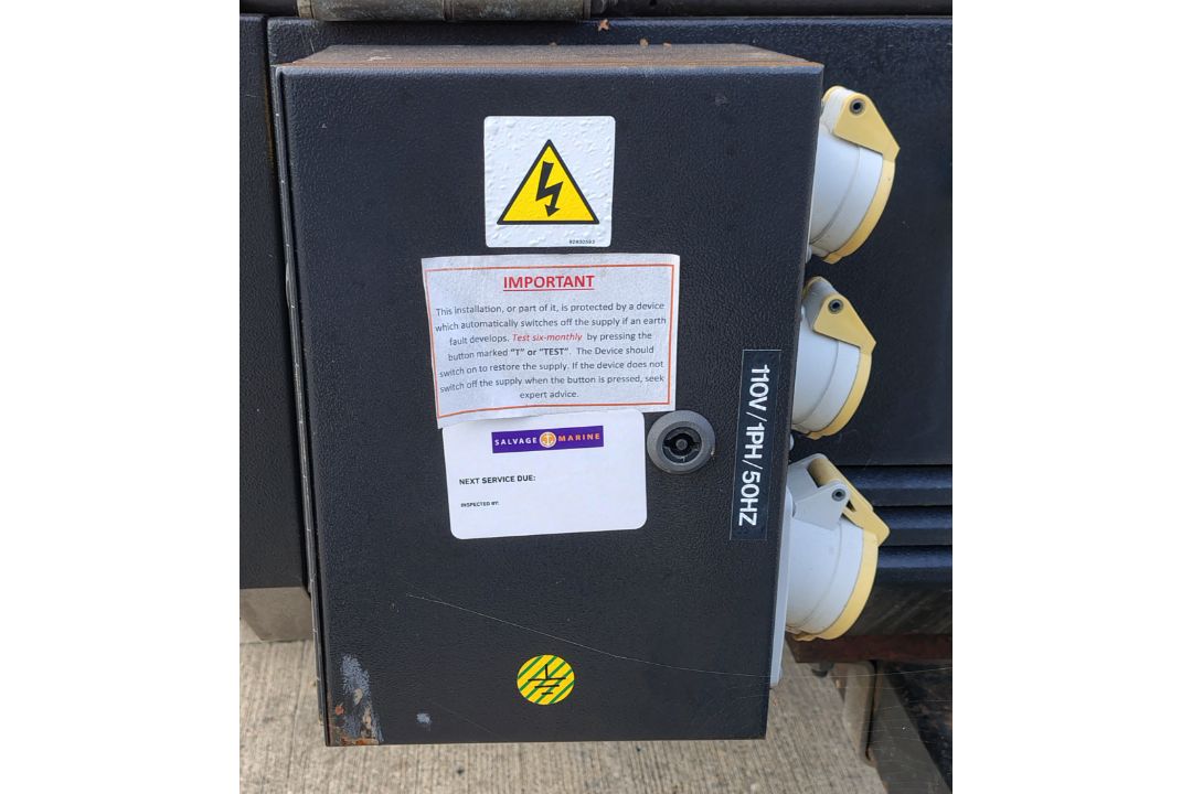 Ingersoll-Rand P180WDG portable compressor - Working pressure: 7 bar - Year: 2000 - 157 hours - Image 14 of 37
