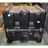 Hardigg single lid flight case - SOME LATCHES ARE DAMAGED - W 1020 x D 930 x H 990mm - 47kg