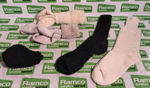 Various mixed socks - various sizes - paired & unpaired - unknown quantity - 181kg