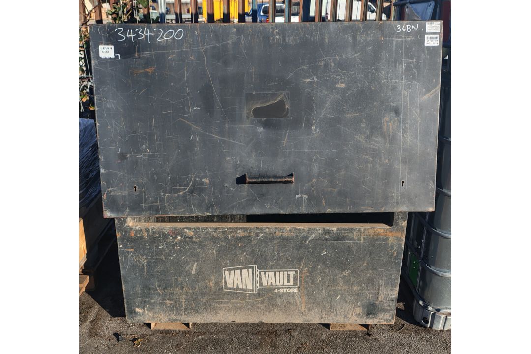 Van Vault 4-Store large site tool storage box - W 1390 x D 790 x H 1280mm - NO KEY & DOESN'T CLOSE - Image 1 of 4