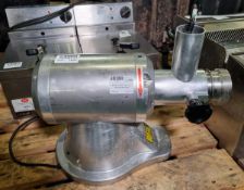 Buffalo CD400 heavy duty meat grinder/mincer