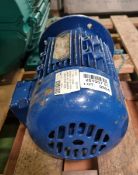 Brook Hansen D90SD K556968 1.1kW 3 phase motor - W 200 x D 340 x H 230mm - 14kg