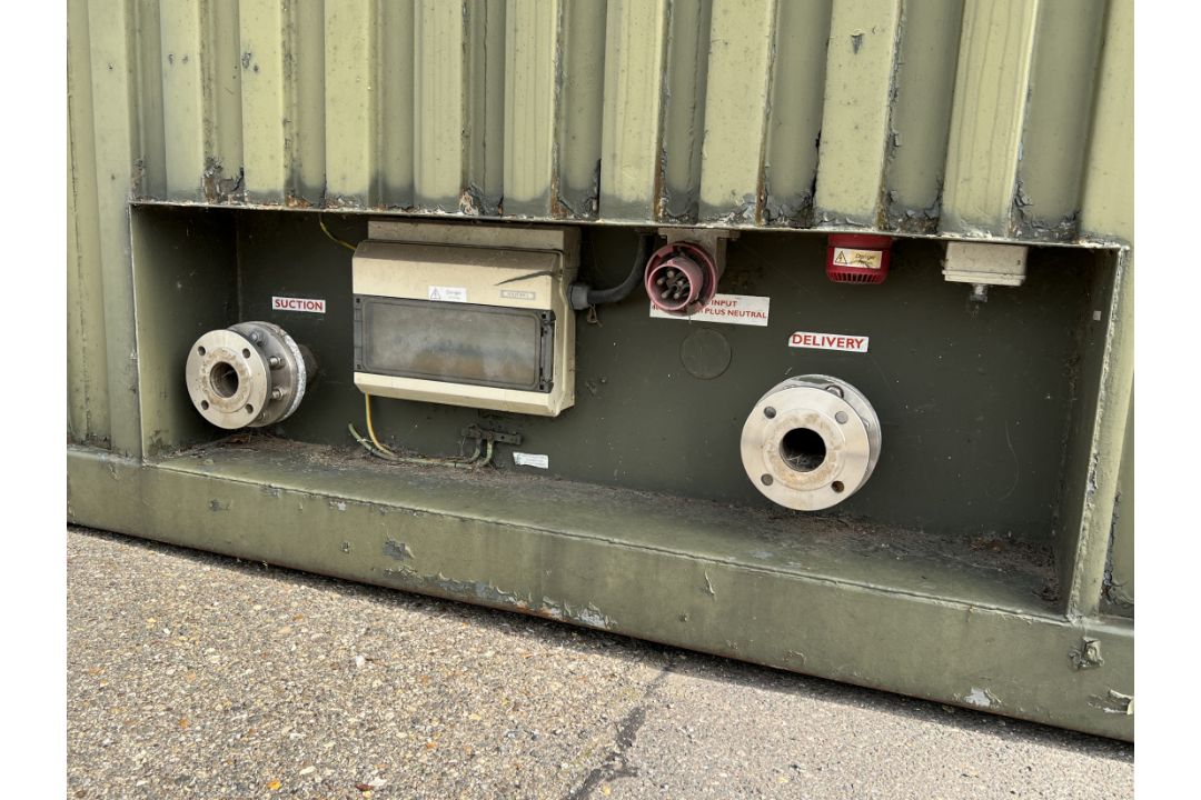 Pump pressurisation unit in modified 10ft ISO container - details in desc. - Image 4 of 12