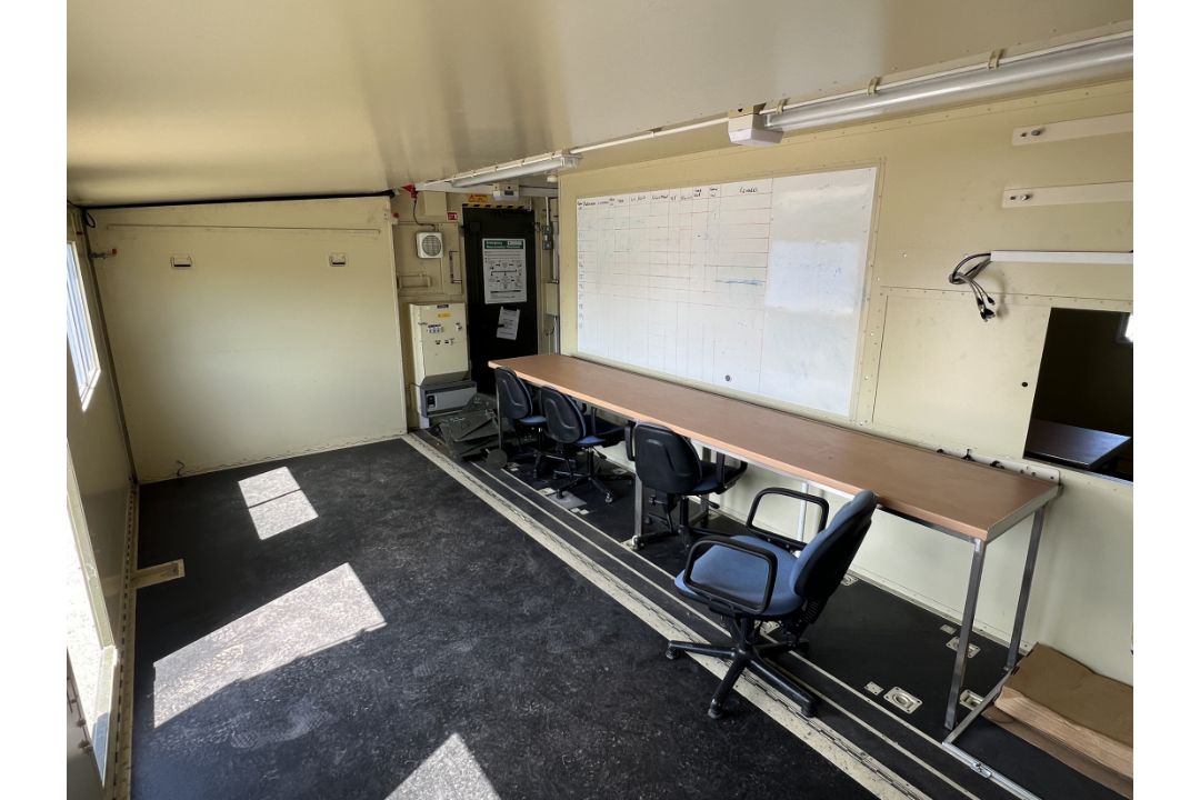 20ft Mobile accommodation unit - full details in the description - Image 7 of 32