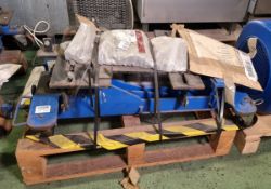 1000kg floor type transmission jack - L 1170 x W 550 x 420mm