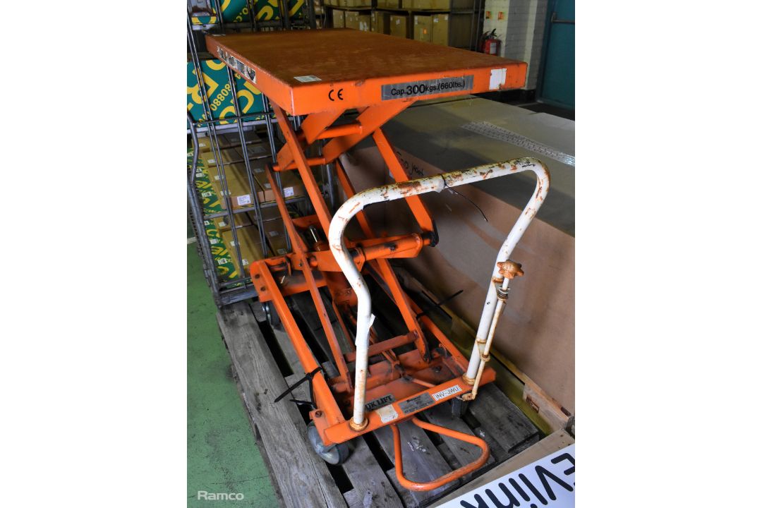 Bishamon BX30S double scissor mobile lift table - capacity: 300kg (660lbs) - Image 7 of 7