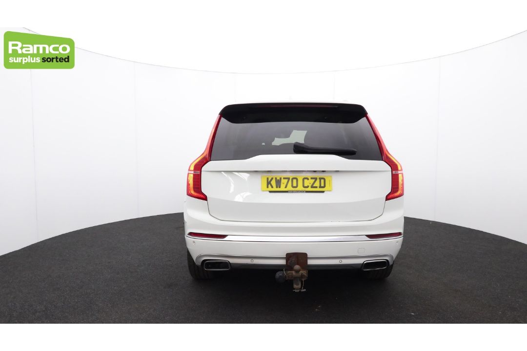 2021 Volvo XC90 Momentum T8 Recharge AWD 2.0L Petrol Hybrid - full details in the description - Image 6 of 61