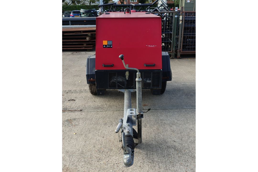 Mosa TS 415 VSX/EL-BC engine driven welder - Year: 2005 - 185 hours - W 980 x L 3160 x H 1300mm - Image 2 of 39