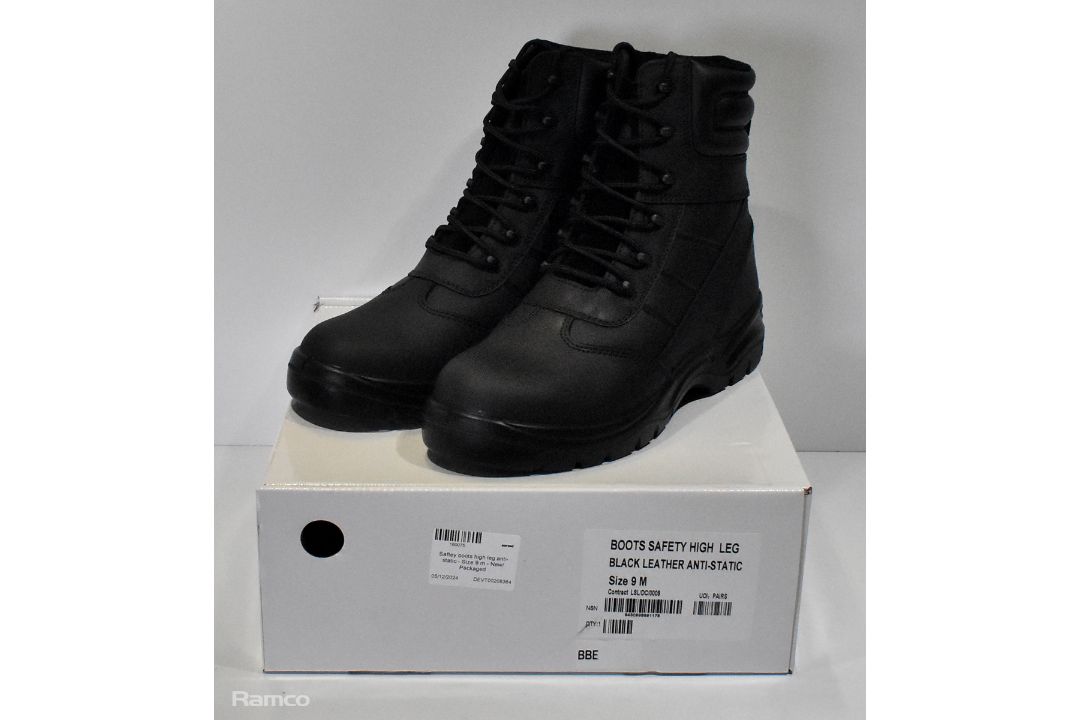 10x pairs of high leg anti-static safety boots - Size 9M - Image 1 of 3