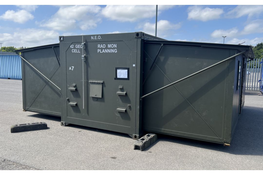 20ft Mobile accommodation unit - full details in the description - Image 3 of 32