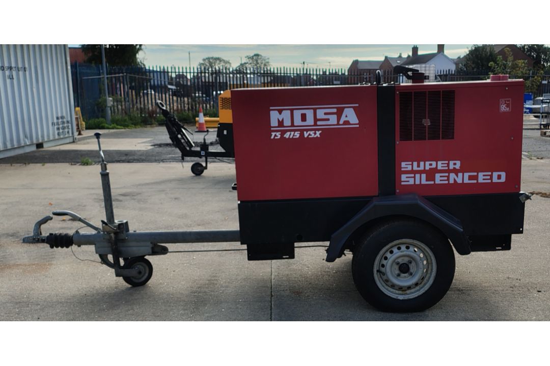 Mosa TS 415 VSX/EL-BC engine driven welder - Year: 2005 - 185 hours - W 980 x L 3160 x H 1300mm - Image 3 of 39