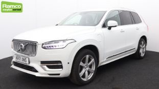 2021 Volvo XC90 Momentum T8 Recharge AWD 2.0L Petrol Hybrid - full details in the description