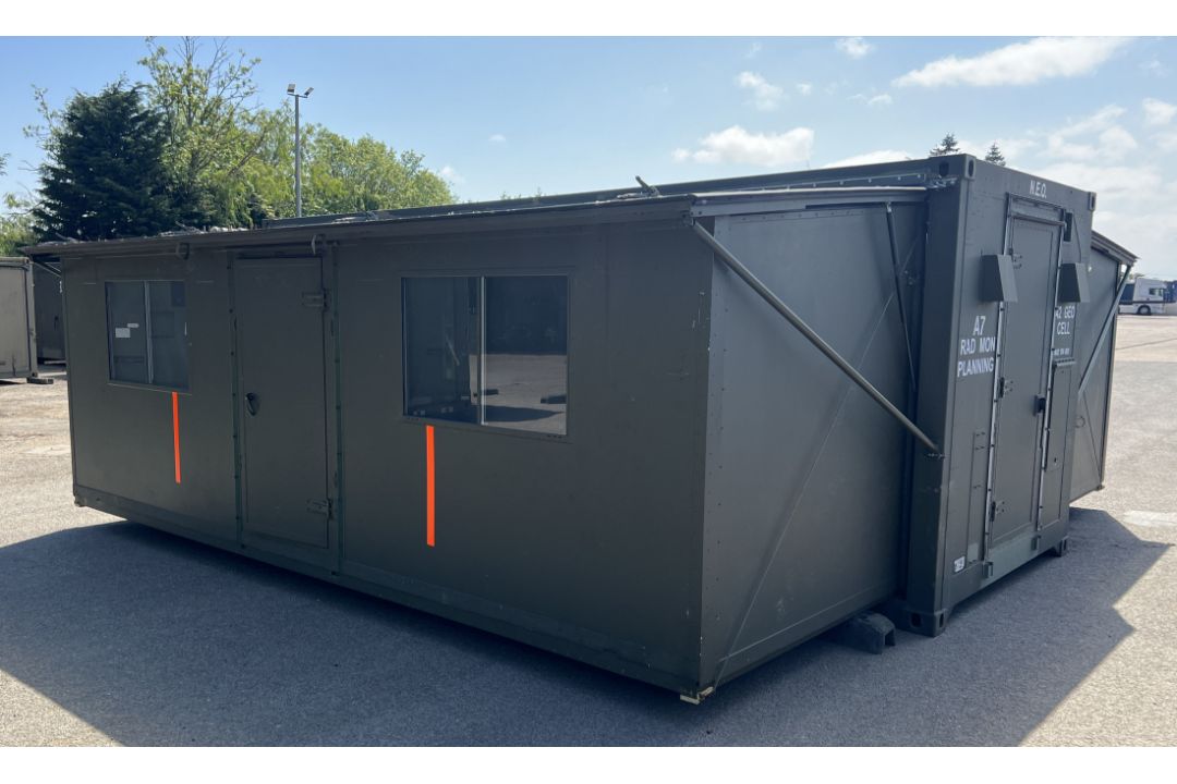 20ft Mobile accommodation unit - full details in the description - Image 1 of 32
