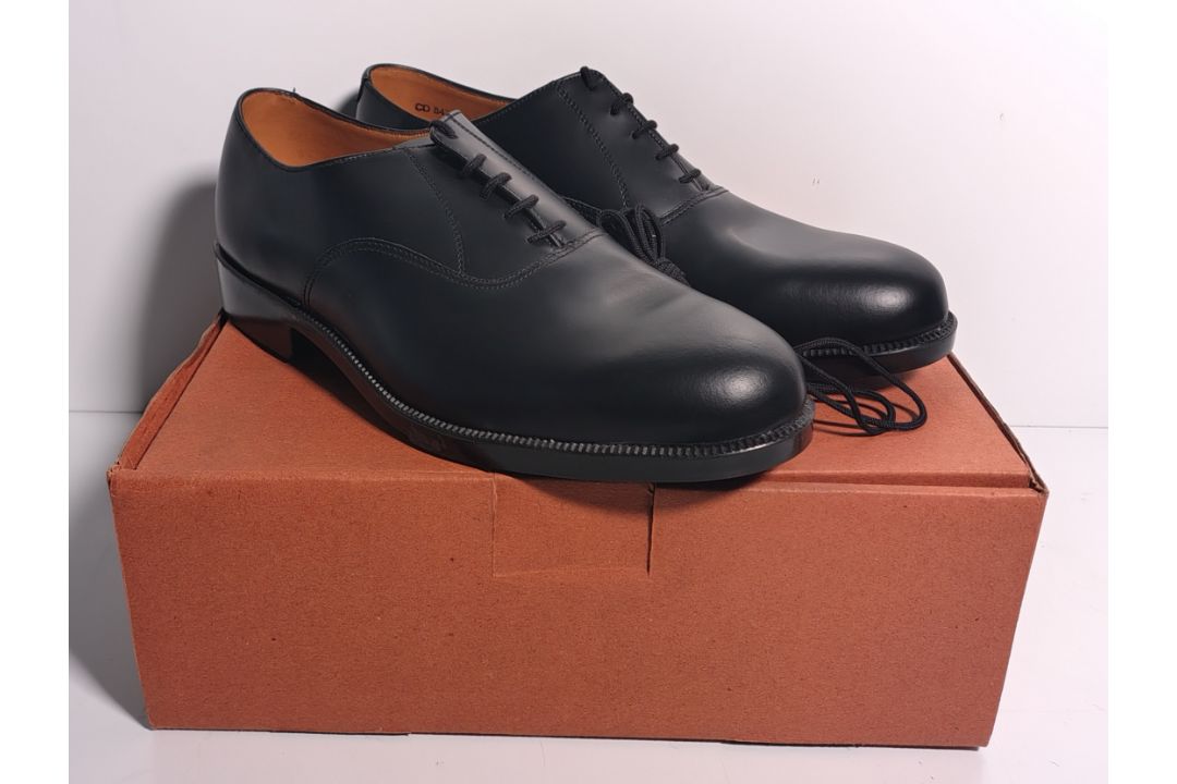 8x Mens leather working shoe without toe cap, Size 11.5L - Image 2 of 4