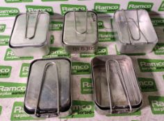 73x British Army pan mess tins