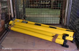 4x Sick M4000 light guards and 2x mirror column