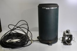 Munro metal tipping bucket rain sensor gauge