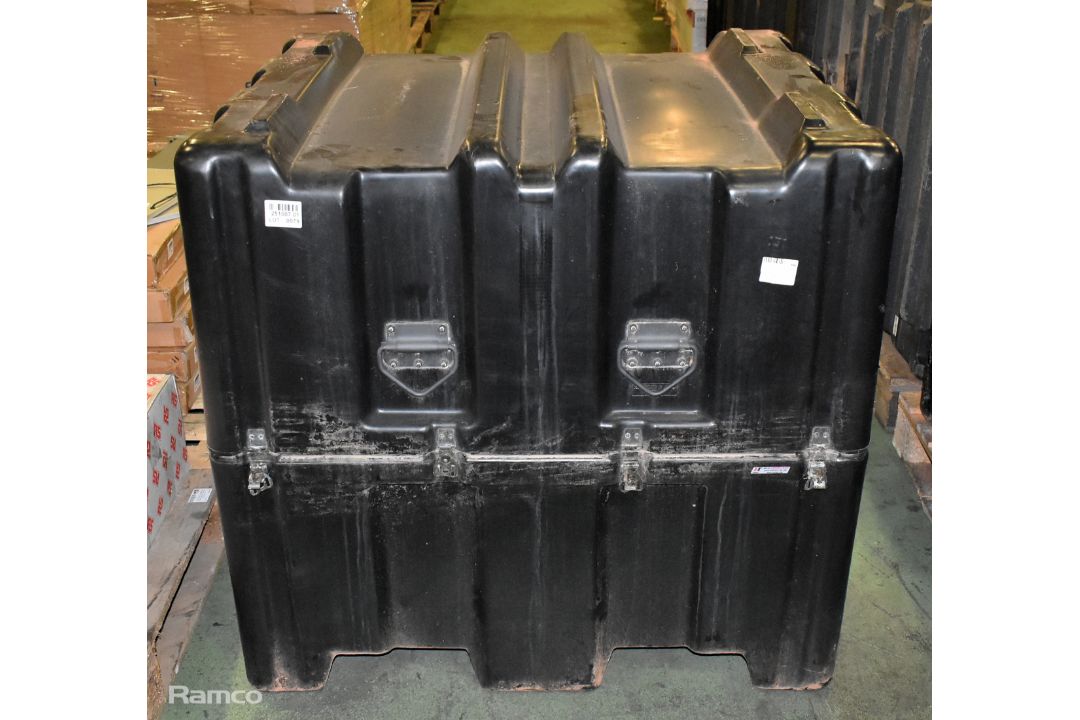 Hardigg single lid flight case - SOME LATCHES ARE DAMAGED - W 1020 x D 930 x H 990mm - 47kg - Image 2 of 5