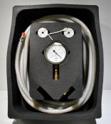 Vacuum pressure testing kit - 0-1 Bar (0-30 In Hg)