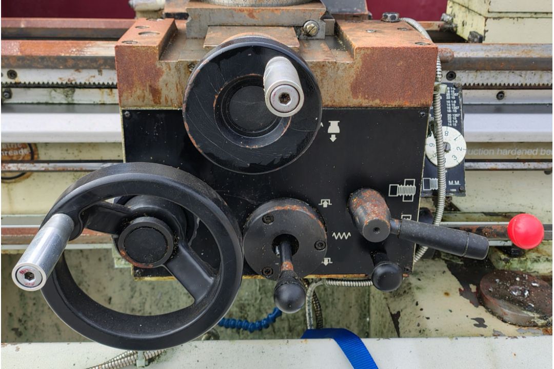 Harrison 600 Group M300 415V lathe with Acu-Rite digital readout - W 1625 x D 940 x H 1670mm - Image 11 of 28