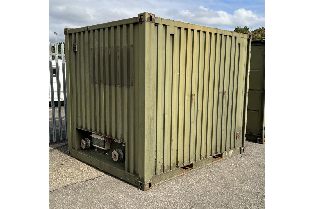 Pump pressurisation unit in modified 10ft ISO container - details in desc. - Image 3 of 12