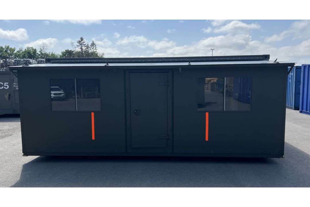 20ft Mobile accommodation unit - full details in the description - Image 2 of 32