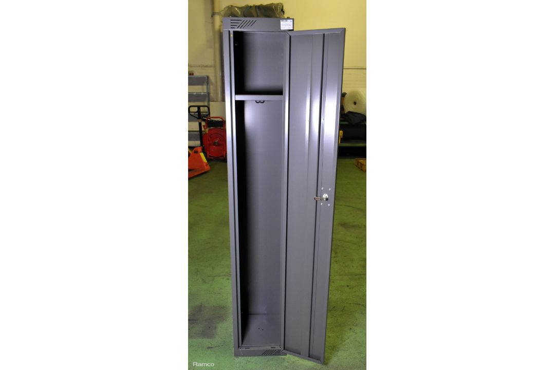 Single door storage locker - W 305 x D 305 x H 1780mm - Image 2 of 5