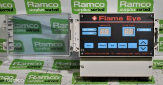 10x Credfeld FE2020 Flame eye controller units - 115V AC - W 240 x D 185 x H 120mm