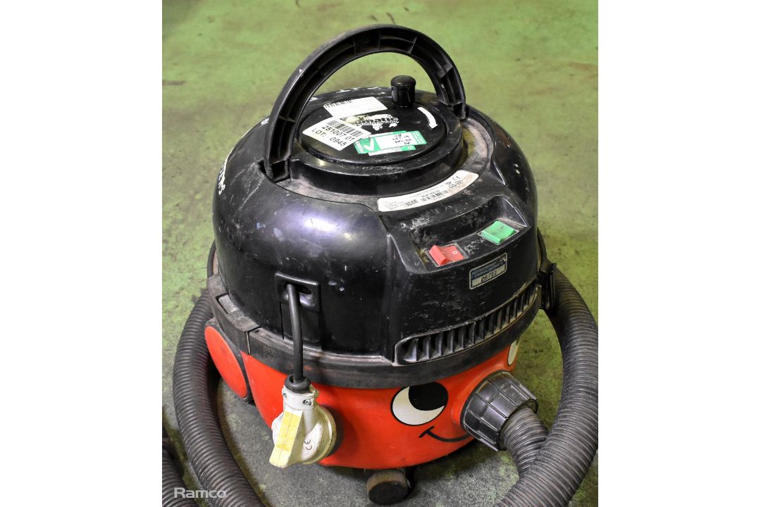 Numatic HVR 200-22 Henry vacuum cleaner - Image 2 of 5