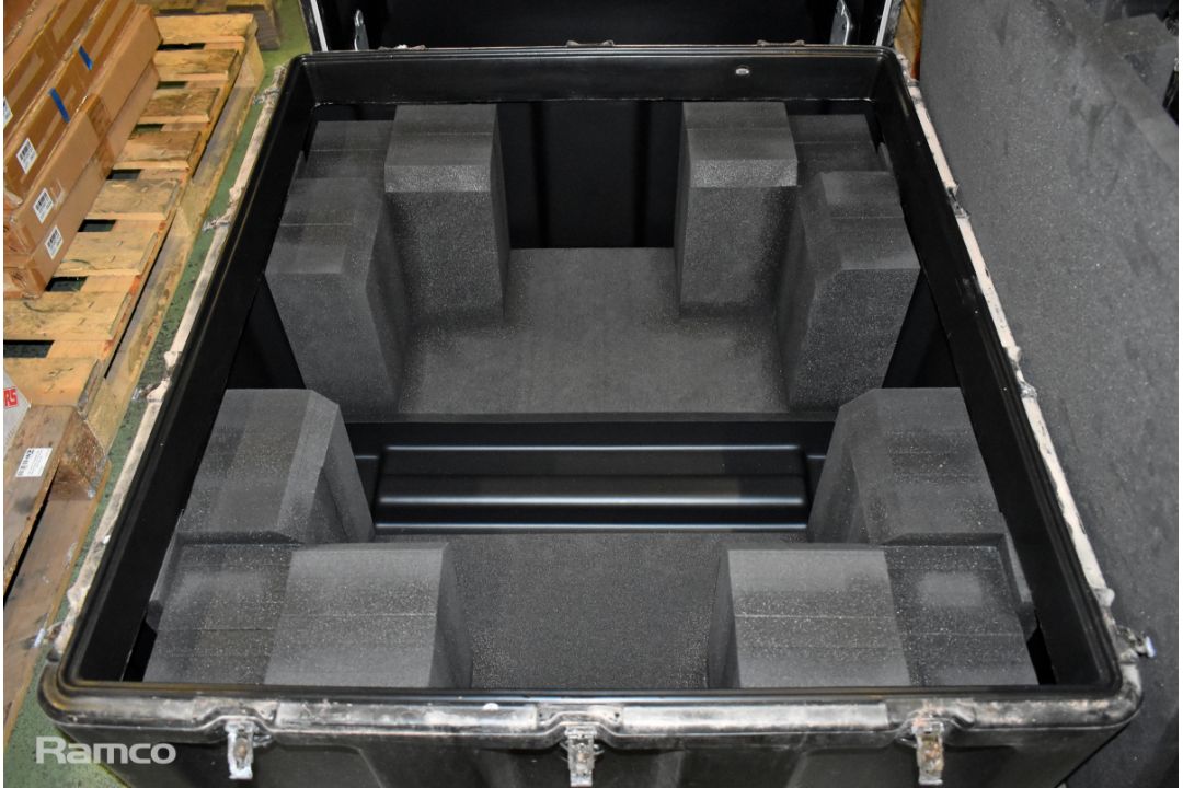 Hardigg single lid flight case - SOME LATCHES ARE DAMAGED - W 1020 x D 930 x H 990mm - 47kg - Image 4 of 5