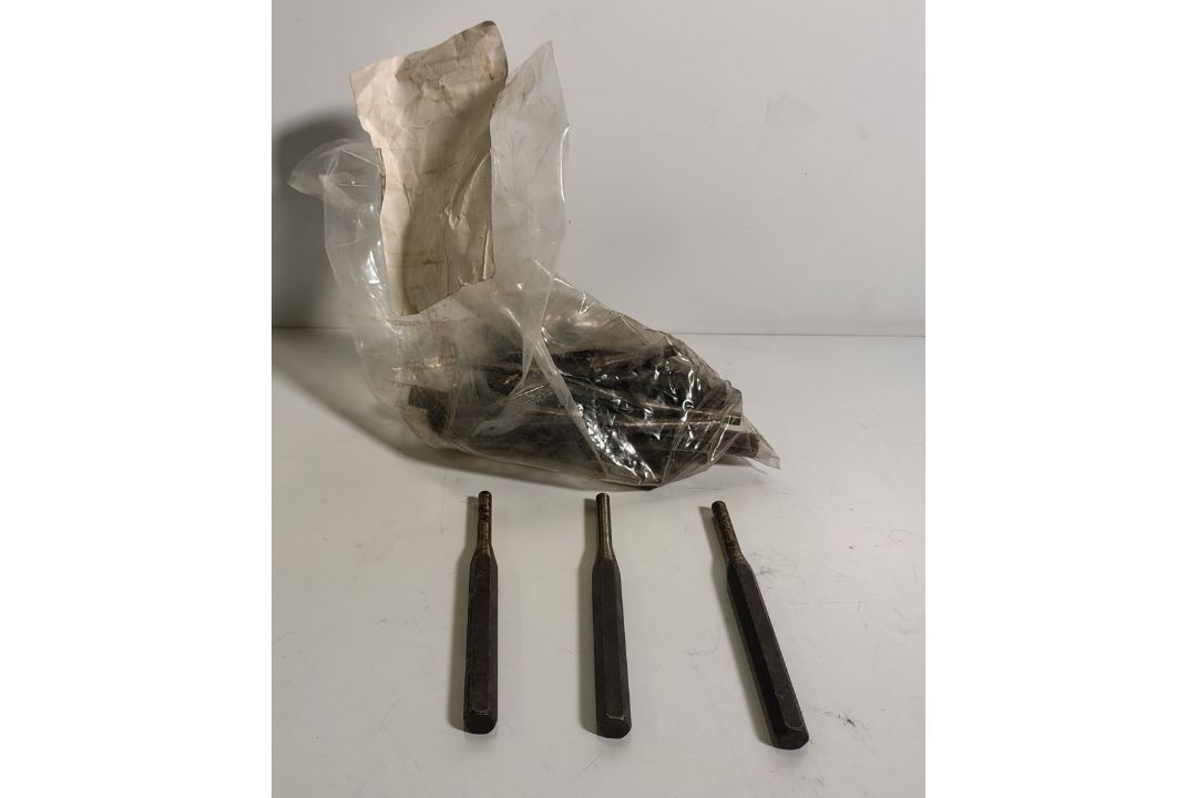 29x Footprint Tools 5120 5/16 punches - Image 1 of 3
