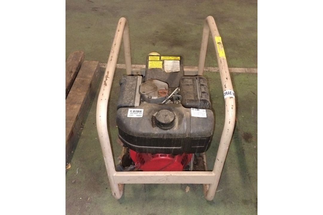 Sert 110V generator with Lombardini diesel engine and 3KVA alternator - W 660 x D 420 x H 580mm - Image 1 of 7