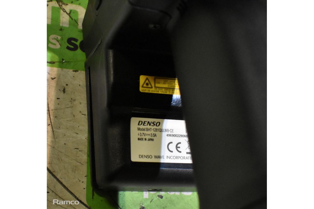 Denso BHT-1281QULWB-CE RFID data logger with docking base and AC adaptor - Image 6 of 6