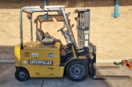 Caterpillar EP30K-PAC electric fork lift truck - full details in the description