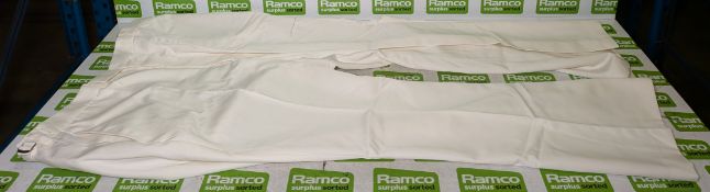 Various types of ex-military clothing - 197kg - may require repair or be as spares