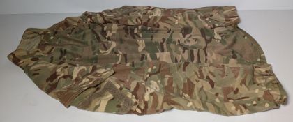 Various types of ex-military camo clothing - may include accessories - 209kg – may require repair