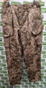 Digital camo combat trousers - 85/96/112