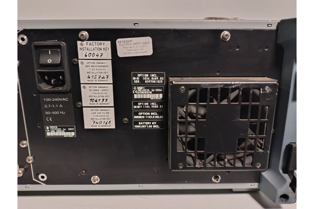 Rohde & Schwarz SMIQ 03B signal generator - 200 kHz - 3.3 GHz - Serial No: 100033 - Image 7 of 9