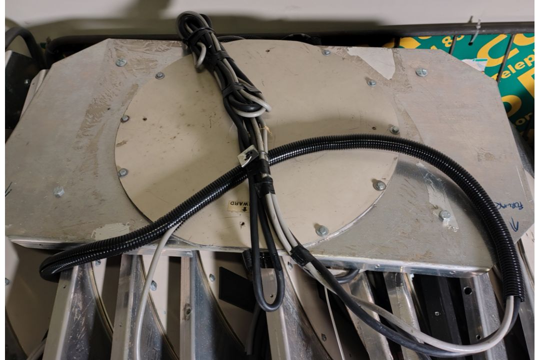 12x Taiyo Musen EF-353 direction finder antennas mounted to metal plate - Image 2 of 4