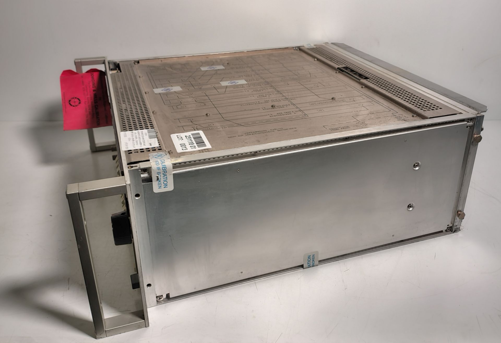 Rohde & Schwarz ESH3 test receiver 4U rack mountable - 9 kHz - 30 MHz - Serial No: 890173/014 - Image 4 of 7