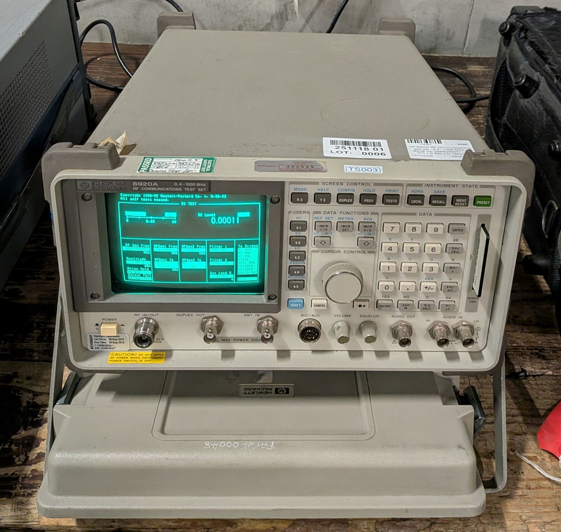 HP 8920A RF communications test set - 0.4 - 1000 MHz - Serial No: 3248U00477 - Image 2 of 7