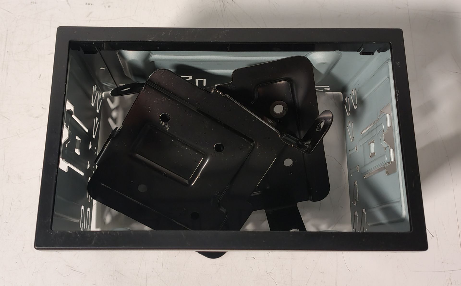 3x car stereos - 2x Mitsubishi head units and 1x Blaupunkt head unit - Image 11 of 11