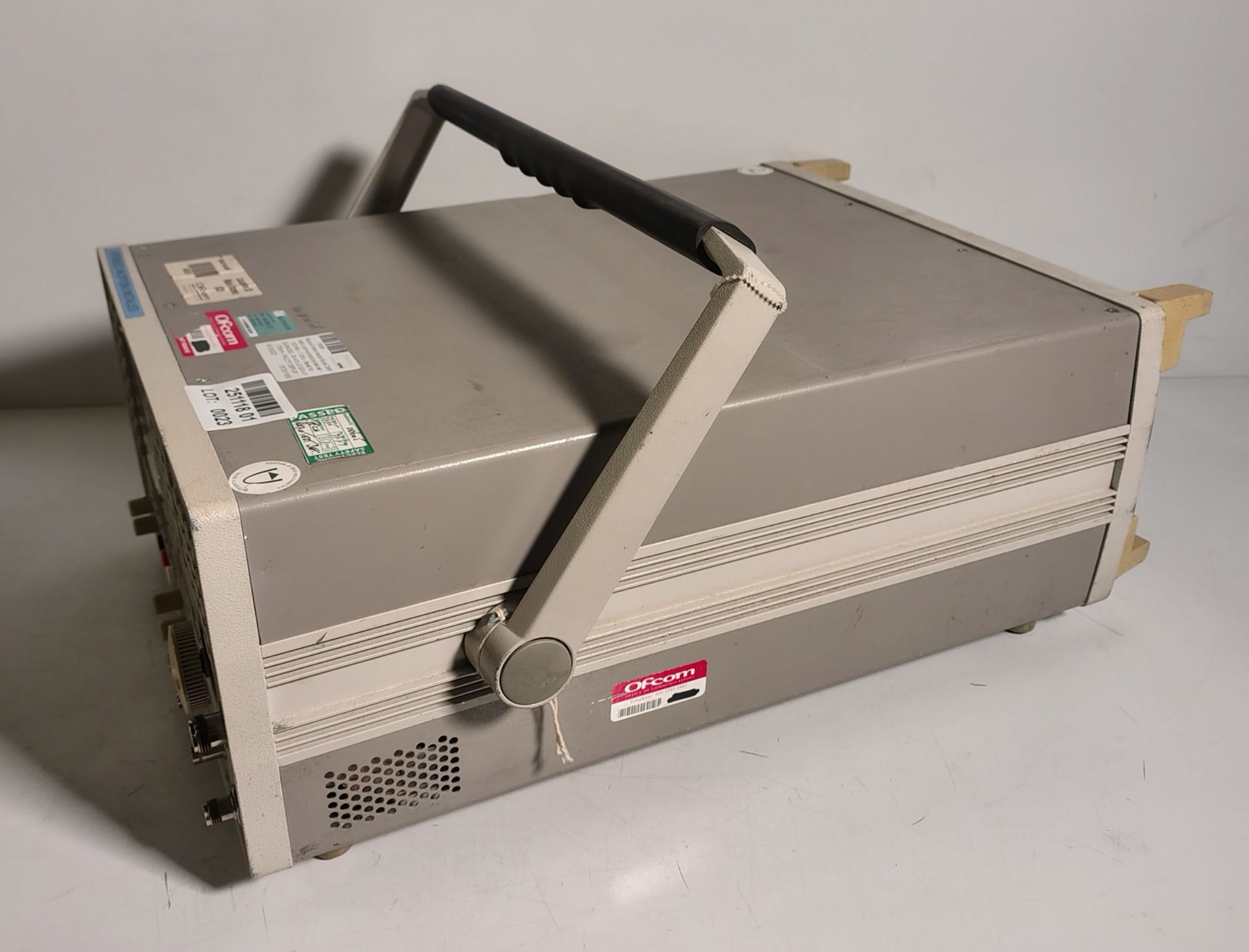 Marconi Instruments Model 2965 radio communications test set - 100 kHz - 1 GHz - Image 2 of 6
