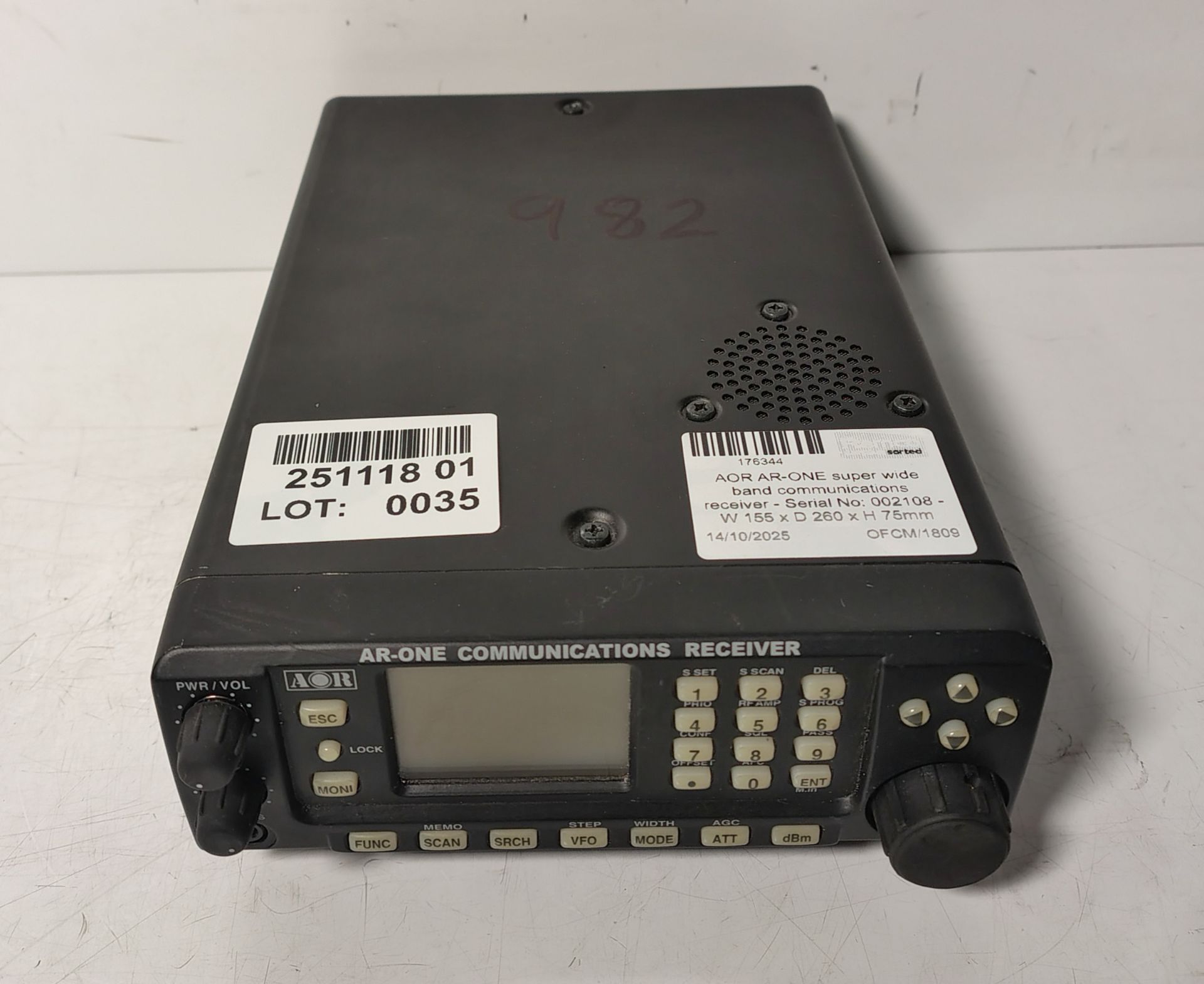 AOR AR-ONE super wide band communications receiver - Serial No: 002108 - W 155 x D 260 x H 75mm