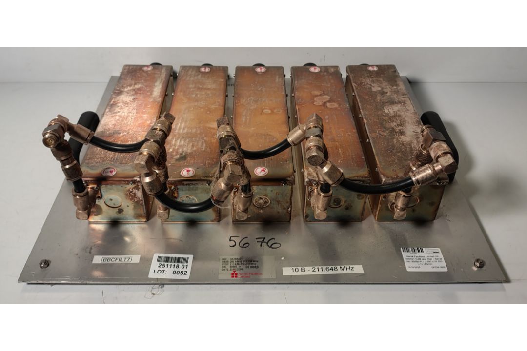 Aerial Facilities Limited 02-005401 DAB test filter - Serial No: 89189 H - L 600 x W 500 x H 180mm - Image 1 of 7
