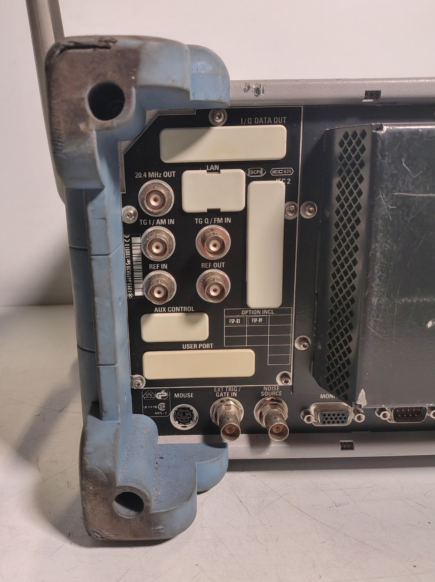 Rohde & Schwarz FSP spectrum analyzer - 9 kHz - 30 GHz - Serial No: 100510 - W 450 x D 530 x H 200mm - Image 6 of 9