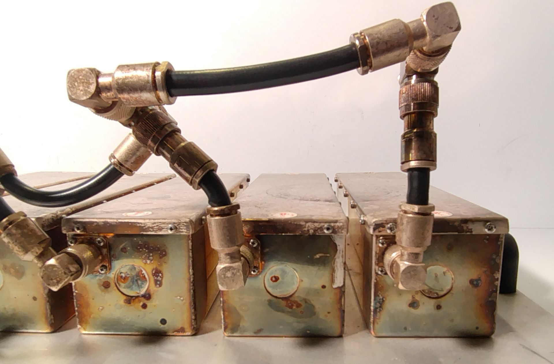 Aerial Facilities Limited 02-005401 DAB test filter - Serial No: 89188 H - L 600 x W 500 x H 180mm - Image 2 of 6