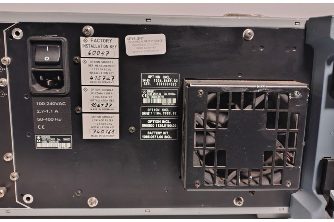 Rohde & Schwarz SMIQ 03B signal generator - 200 kHz - 3.3 GHz - Serial No: 100033 - Image 8 of 9
